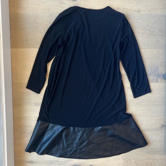 Tiana B long Sleeve Black Dress with Leather Style Trim - Picture 2 of 4